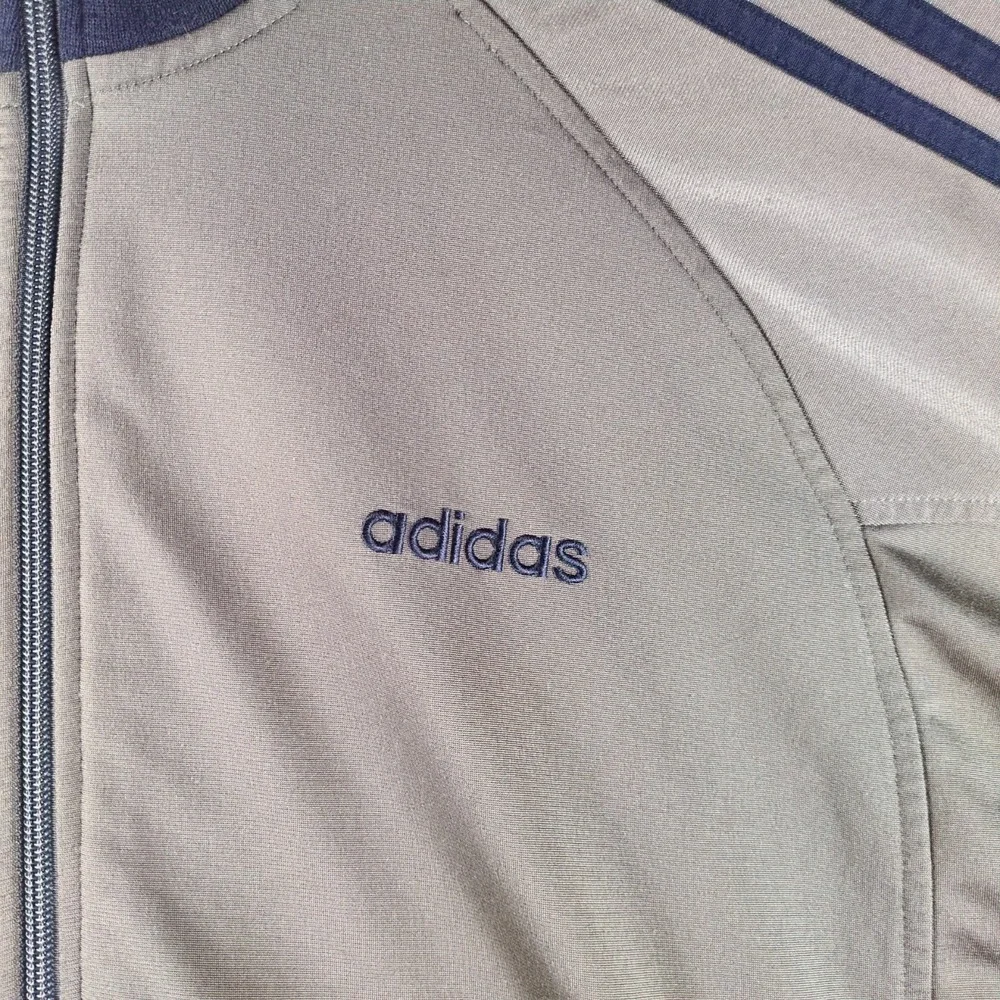 adidas 📌 please